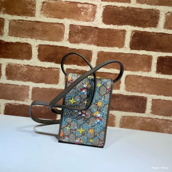 Hyper Peter x Gucci Donald Disney mini Duck bag 0825